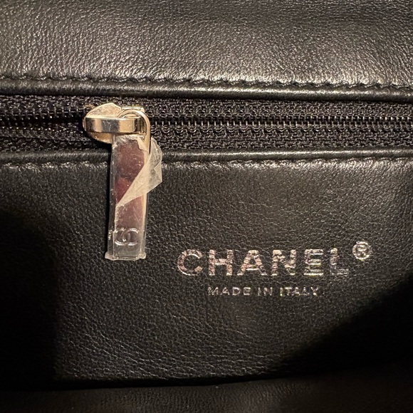AUTHENTIC CHANEL 18S Sequin Waist / Belt Bag A57417 New in Box (Full Set) + COA - Picture 7 of 9